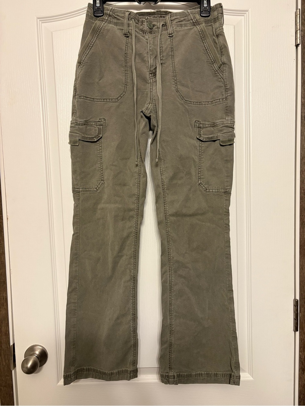 American Eagle Outfitters Cargo Pants